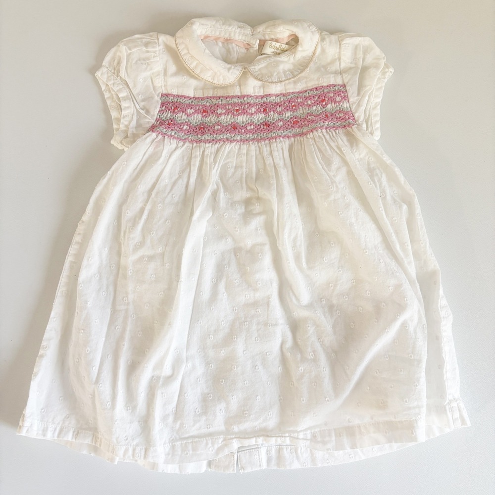 Baby Boden Girls Swiss Dot Smocked Embroidered Peter Pan Collar Dress Size 6-12M
